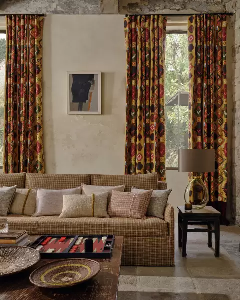 Montaigne by Manuel Canovas
